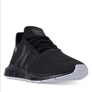 WOMEN  ✨ORIGINAL ✨ ADIDAS SWIFT RUNNING SHOES